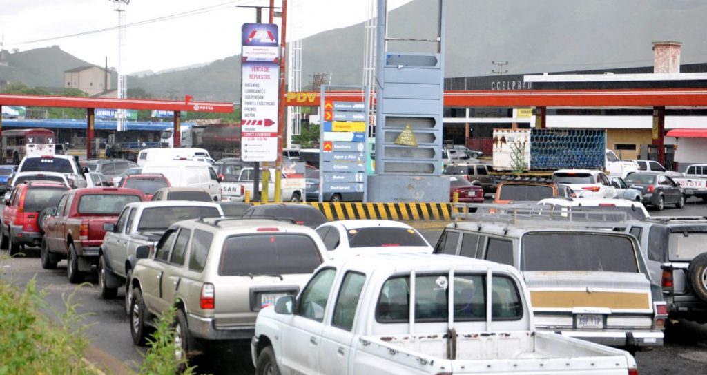 suministro de gasolina