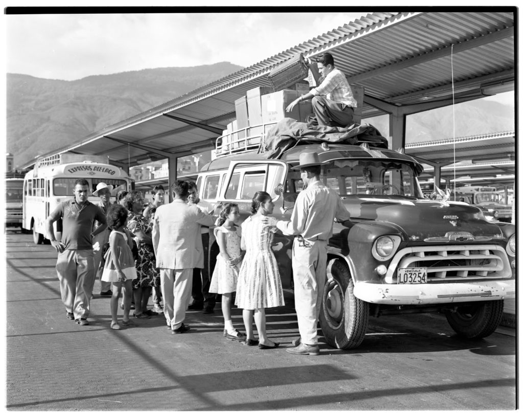Terminal Nuevo Circo. Caracas, Venezuela, circa 1970: Tito Caula © Archivo Fotografía Urbana